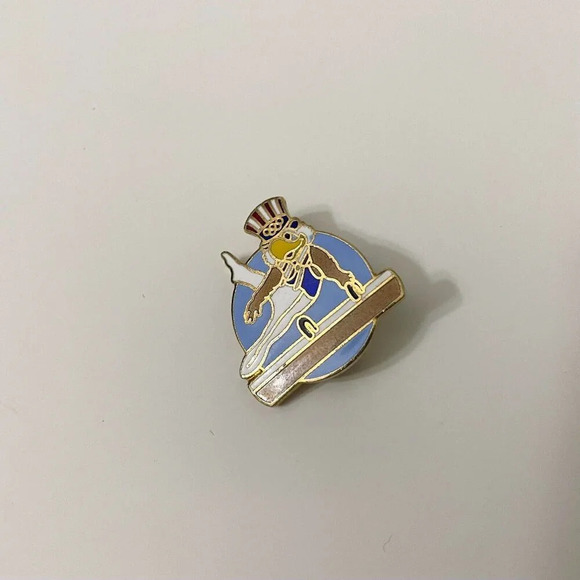 Vintage 80s Olympics Pin with Sam the Eagle pin Gymnastics Pommel Horse - Picture 8 of 10